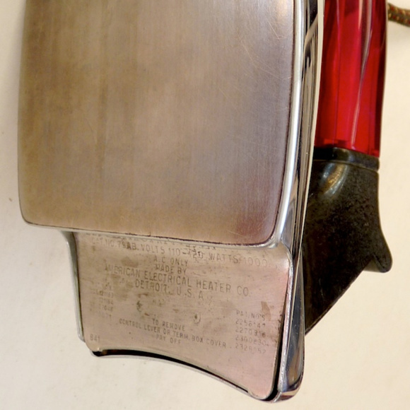 Vintage electric American Beauty iron red lucite - Picture 8 of 8